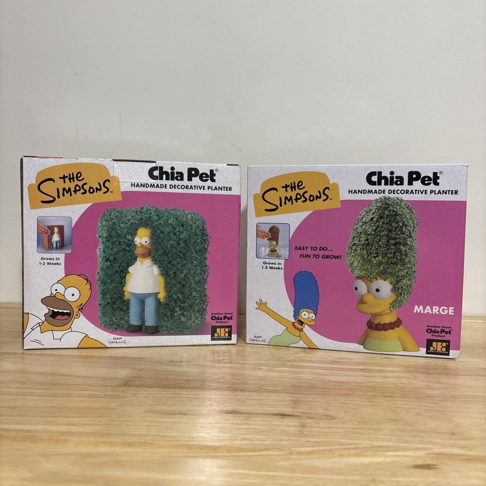 Homer Simpson and Marge Simpson Chia Pet Combo